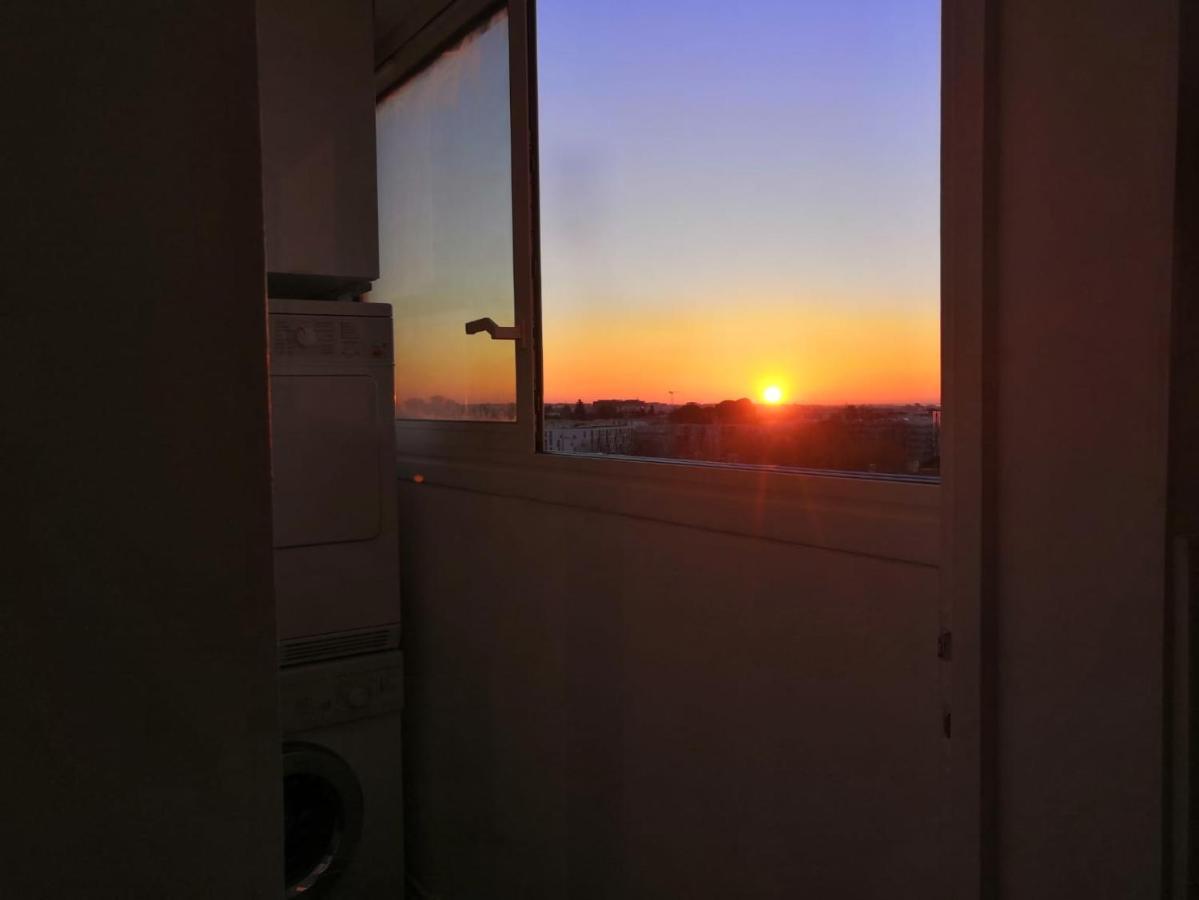 Smile Home-Nid Panoramique Vue Wow ! Spadeco - Loungezen - Terrasse Ensoleillee - Arrivee Autonome - Netflix - Emplacement Ideal - Lumineux - Renove A Neuf - Wifi Fibre - Montpellier Exterior photo